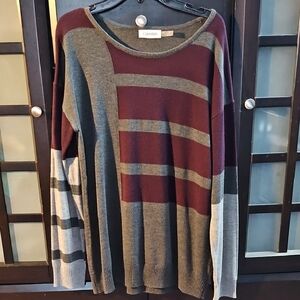 Calvin Klein Colorblock Sweater in Maroon and Gray